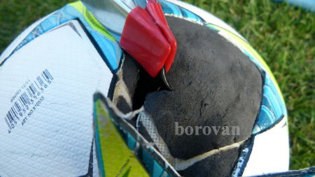 tieto lopty sú podľa mňa neopraviteľné, keď je duša samostatná dá sa vymeniť, ak vložím do takejto lopty novú dušu zväčší sa jej váha